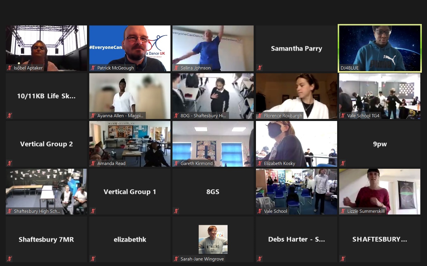 Dancing together online